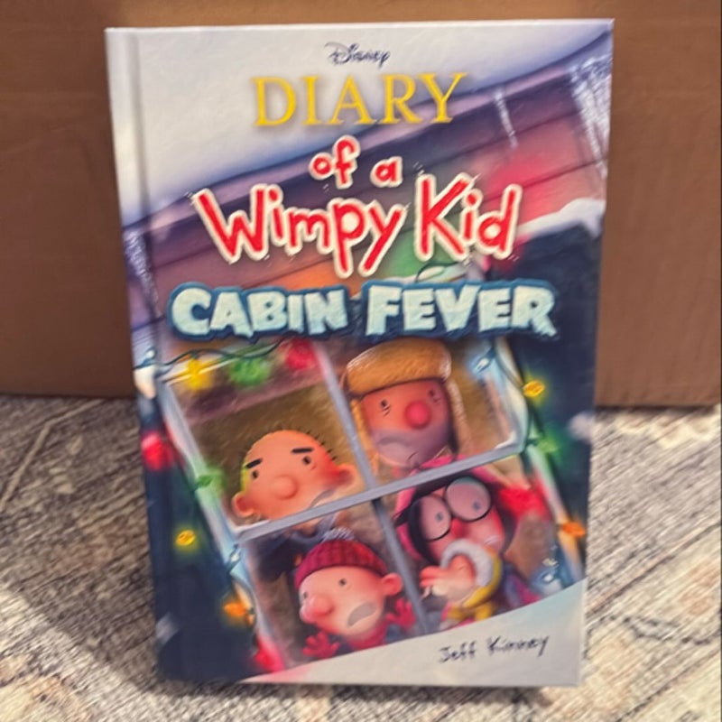 Cabin Fever (Special Disney+ Cover Edition) (Diary of a Wimpy Kid #6)