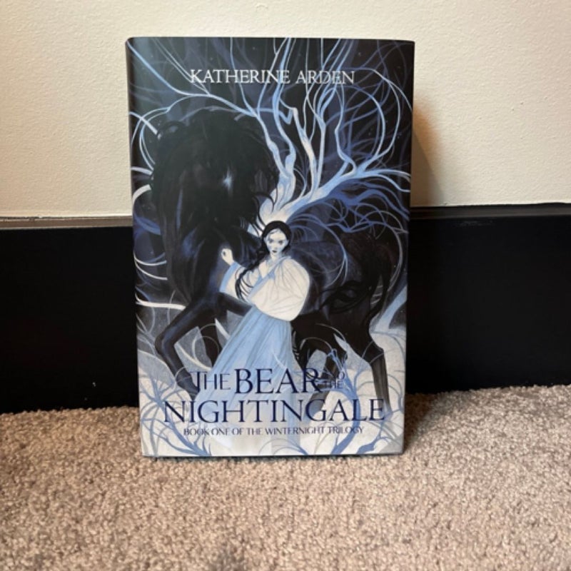 The Bear and the Nightingale (Illumicrate edition)