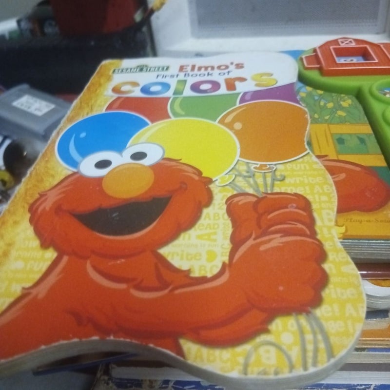 Elmos first book of colors