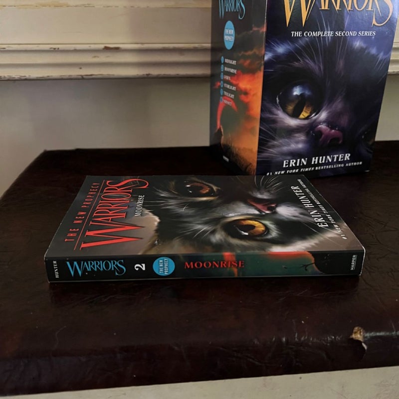 Warriors: the New Prophecy Box Set: Volumes 1 To 6