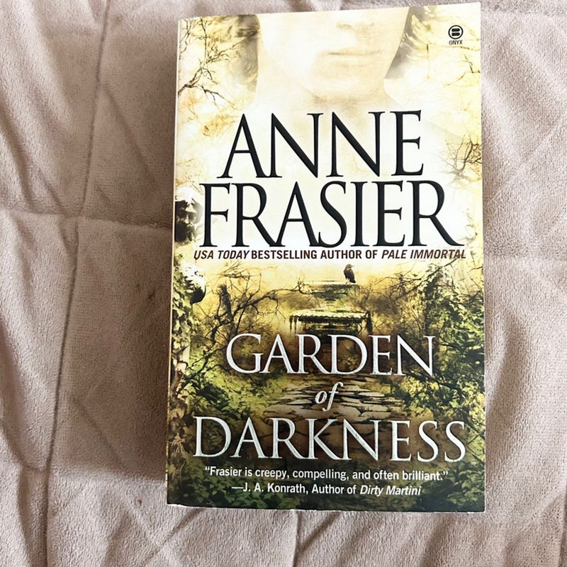 Garden of Darkness 1028