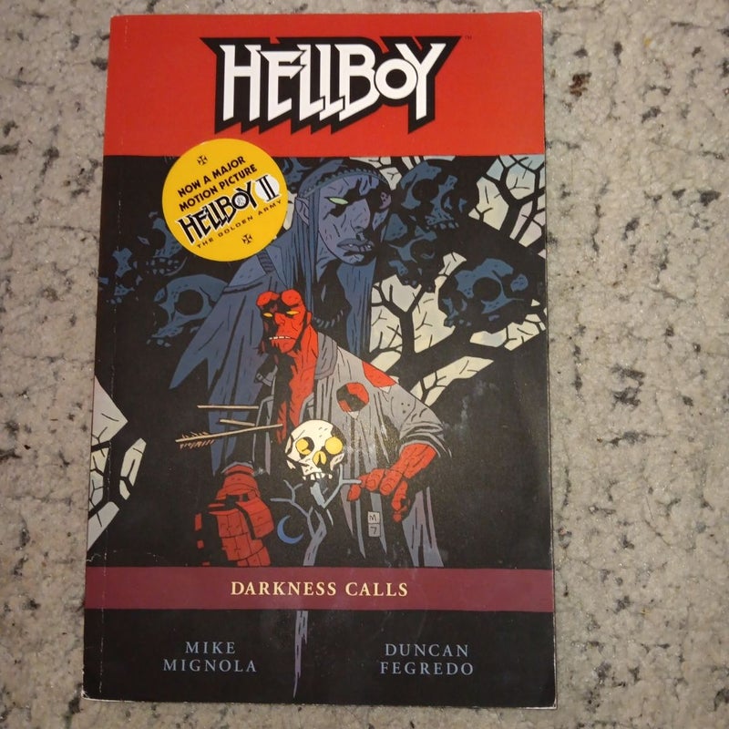 Hellboy Volume 8: Darkness Calls