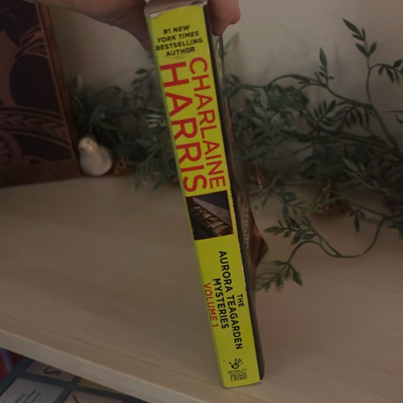 The Aurora Teagarden Mysteries: Volume One