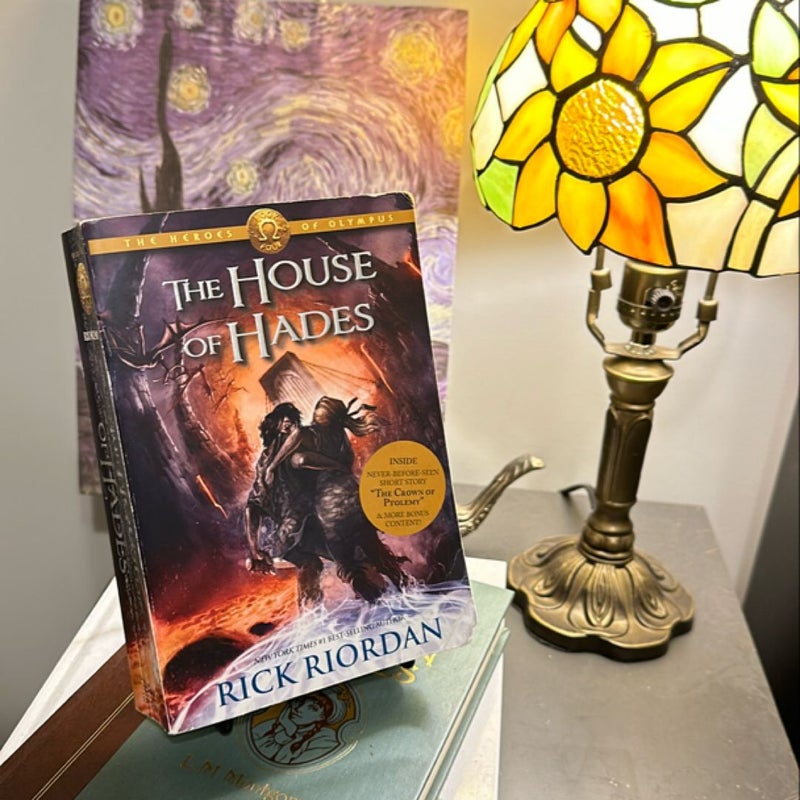 The House of Hades (Heroes of Olympus, the, Book Four: the House of Hades)