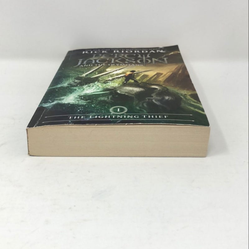 Percy Jackson and the Olympians, Book One the Lightning Thief (Percy Jackson and the Olympians, Book One)