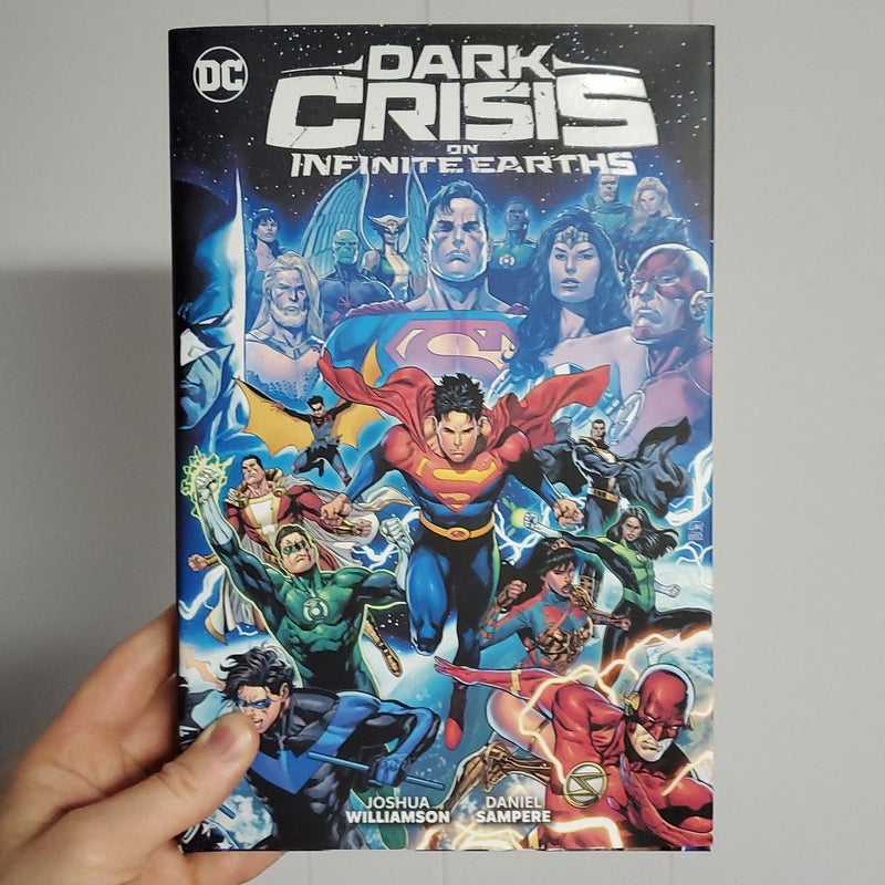 Dark Crisis on Infinite Earths