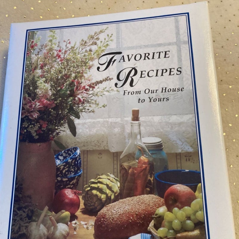 Favorite recipe binder with recipes