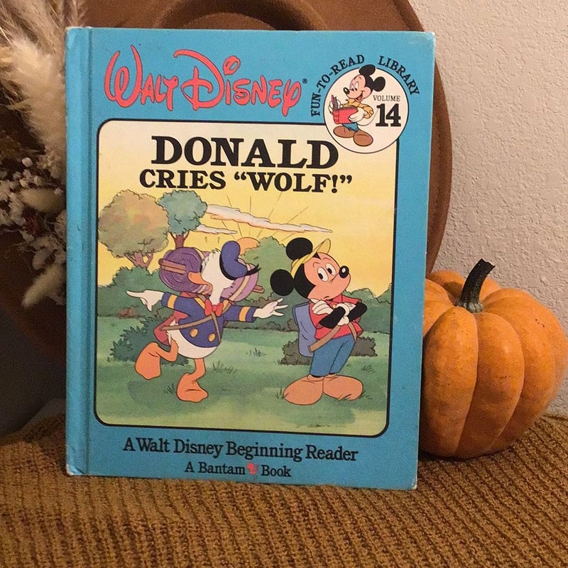 Donald cries wolf (hardback)