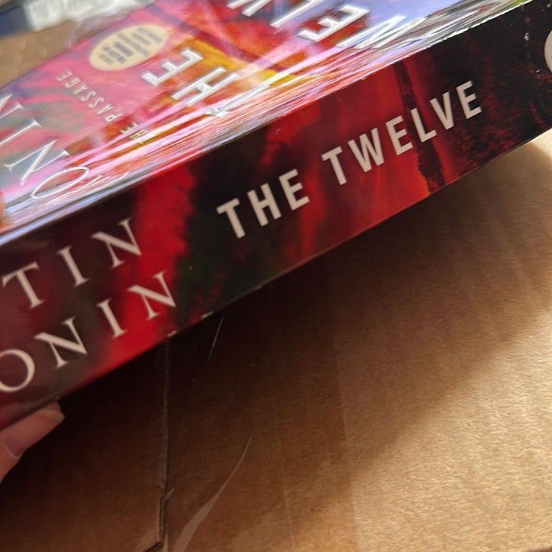 The Twelve (Book Two of the Passage Trilogy)