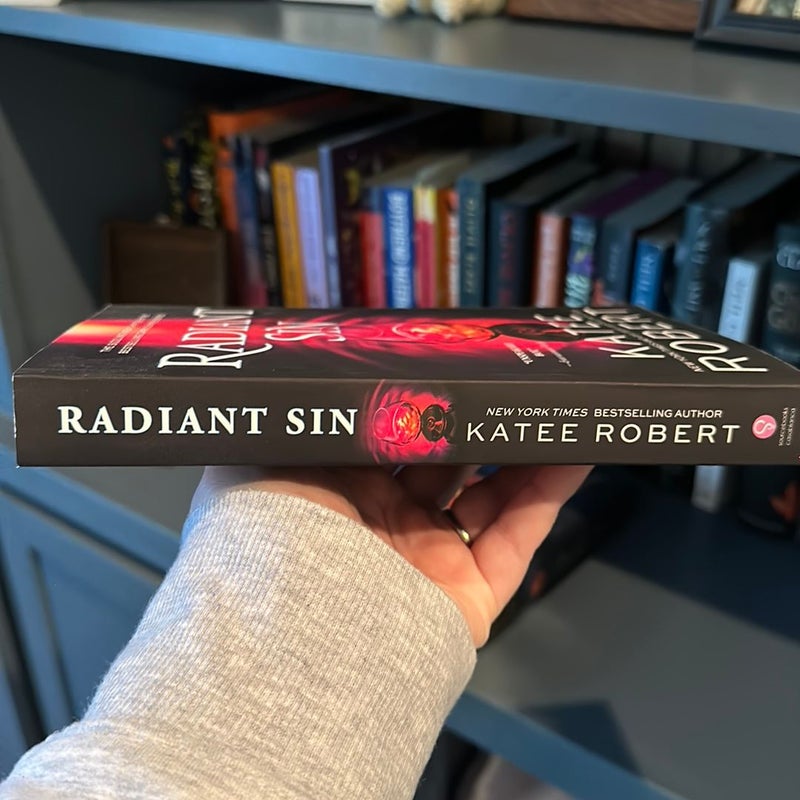 Radiant Sin by Katee Robert, Paperback