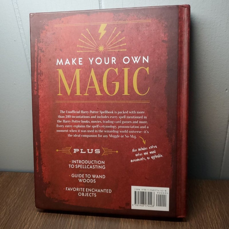 The Unofficial Harry Potter Spell Book - Special Edition