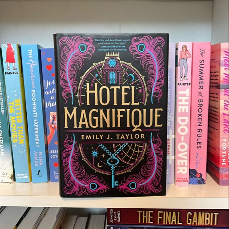 Hotel Magnifique
