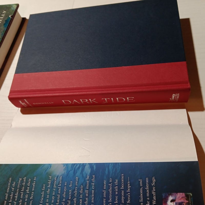 Dark Tide and Rogue Wave book bundle 