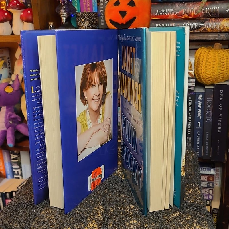 **Halloween Janet Evanovich Bundle** Plum Spooky and Wicked Business