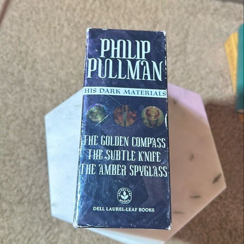 His Dark Materials 3-Book Mass Market Paperback Boxed Set