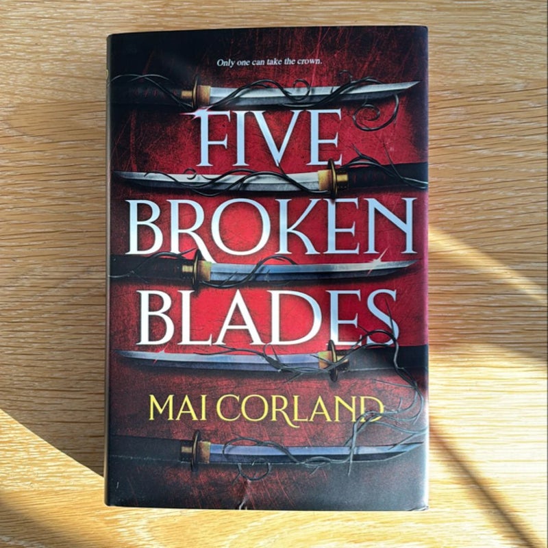 Five Broken Blades (Deluxe Limited Edition)