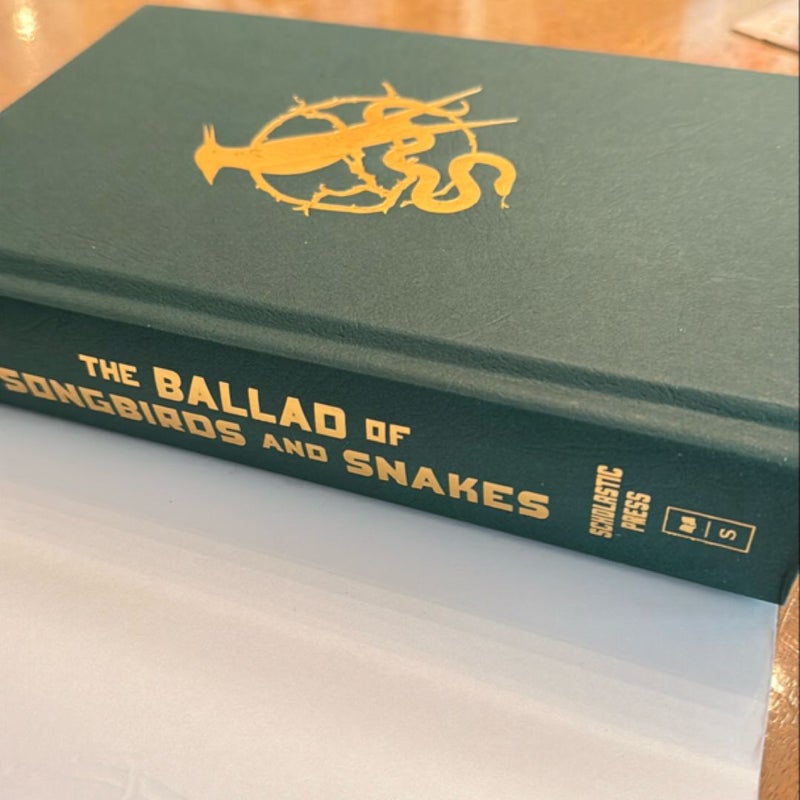 The Ballad of Songbirds and Snakes (A Hunger Games Novel)