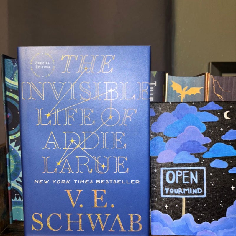 The Invisible Life of Addie Larue, Special Edition