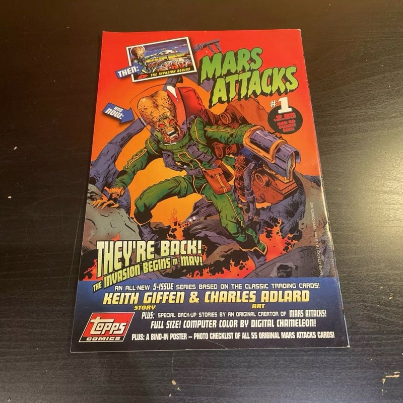 Jurassic Park Raptors Attack #1 - Topps Comic books