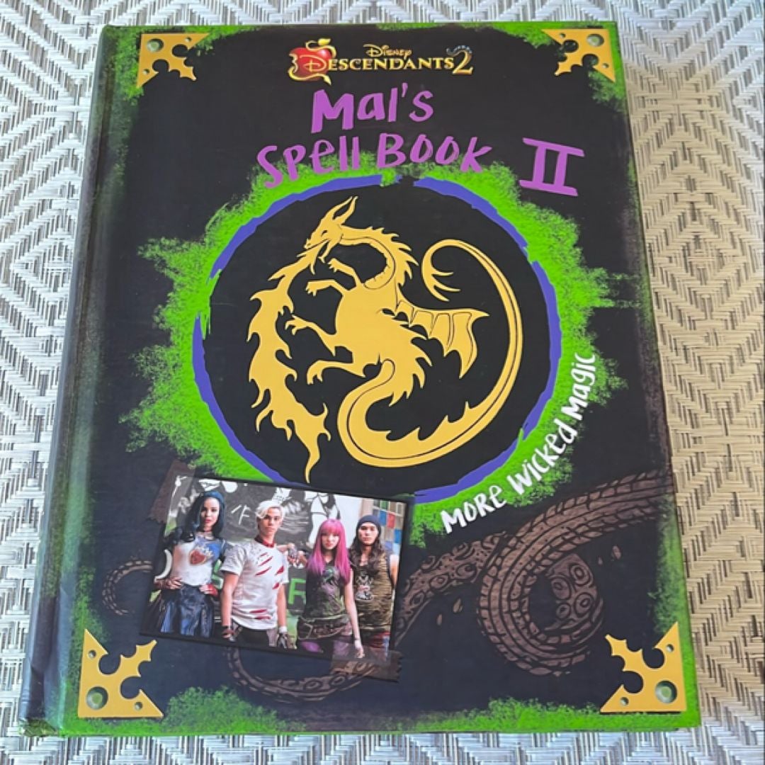 Descendants 2: Mal's Spell Book 2