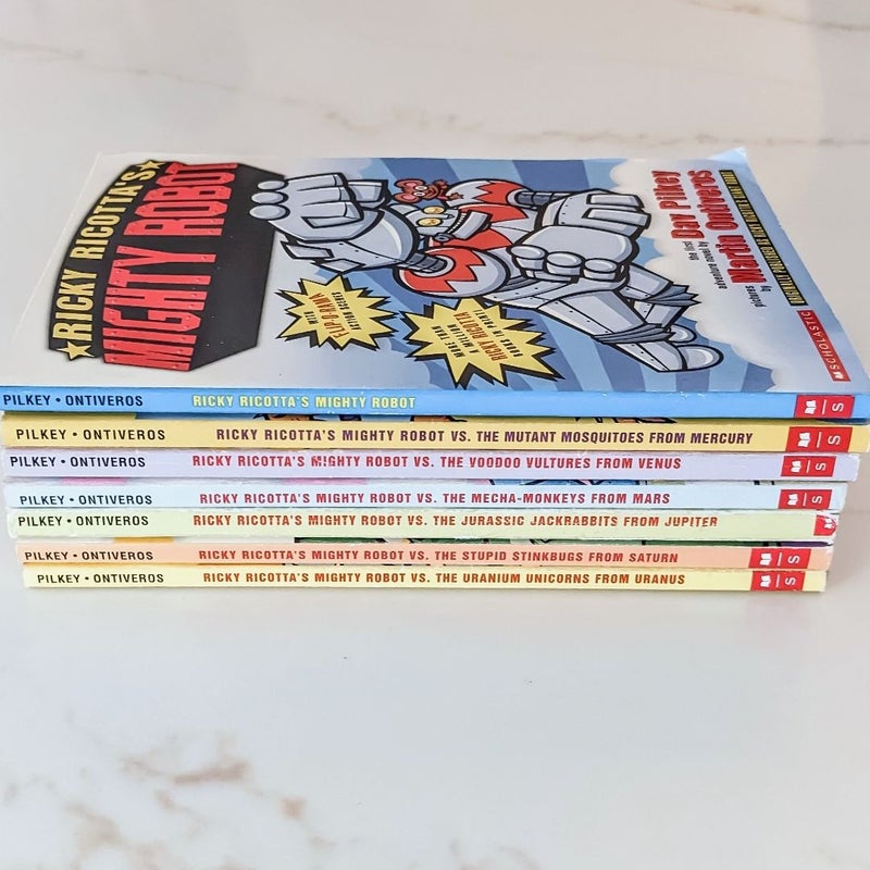 Ricky Ricotta's Mighty Robot Bundle of 7 Books
