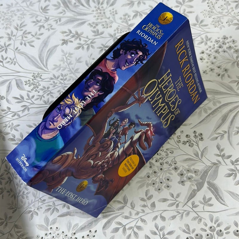 Heroes of Olympus, the, Book One the Lost Hero ((new Cover))