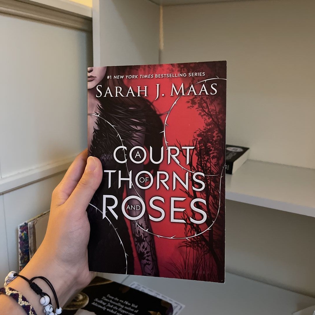 A Court of Thorns and Roses