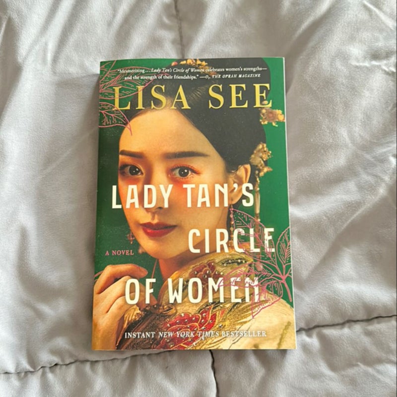 Lady Tan's Circle of Women