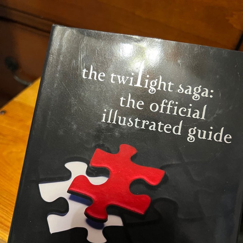 The Twilight Saga: the Official Illustrated Guide