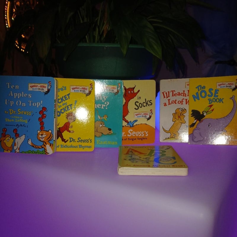 Bundle of 7 Dr. SUESS Board Books