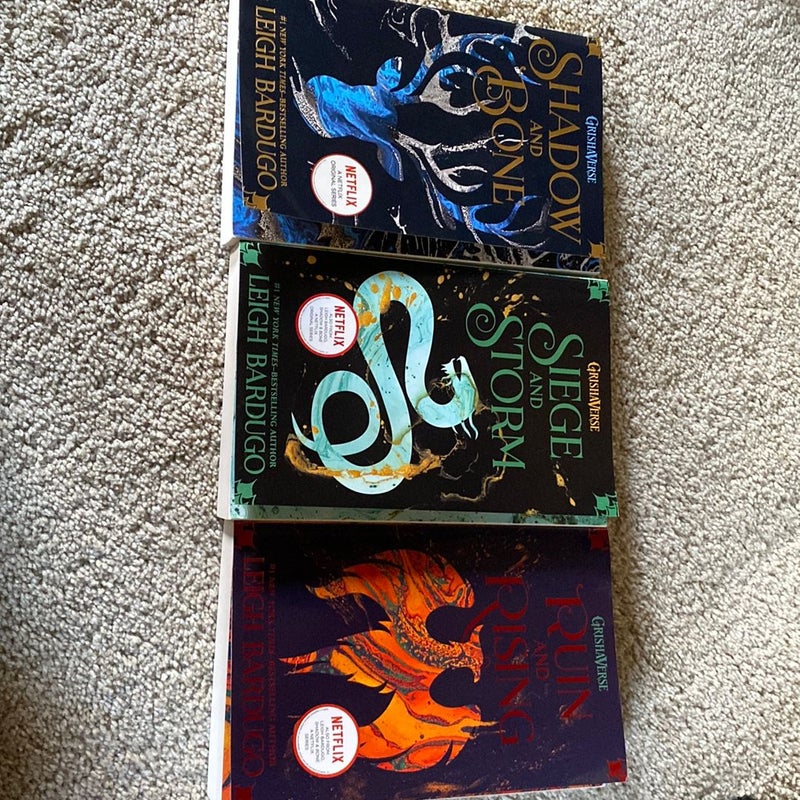 The Shadow and Bone Trilogy Boxed Set