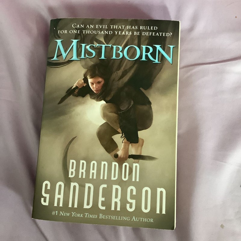 Mistborn by Brandon Sanderson, Paperback