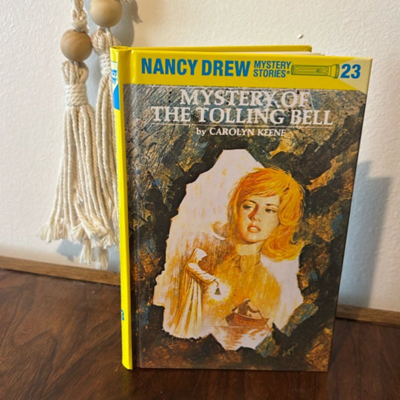 Nancy Drew 23: Mystery of the Tolling Bell