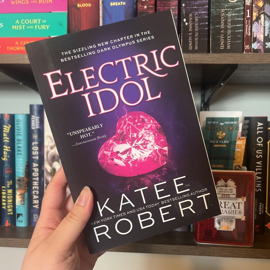 Electric Idol by Katee Robert, Paperback Pangobooks