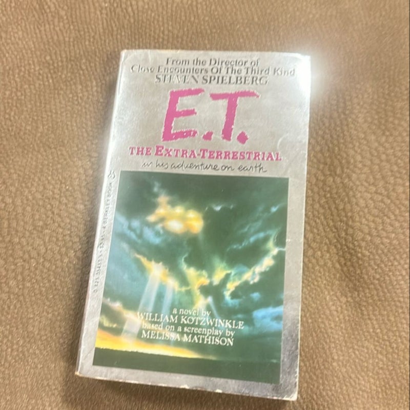 Vintage 80s E T The Extra Terrestrial Storybook