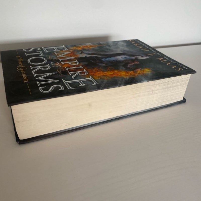 OOP Hardcover Empire of Storms (Throne of Glass)