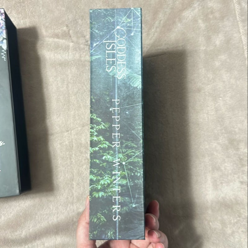 Goddess Isles Omnibus