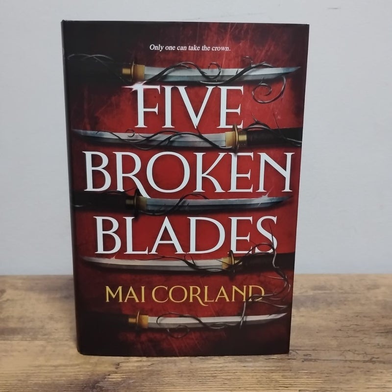 Five Broken Blades (Deluxe Limited Edition)