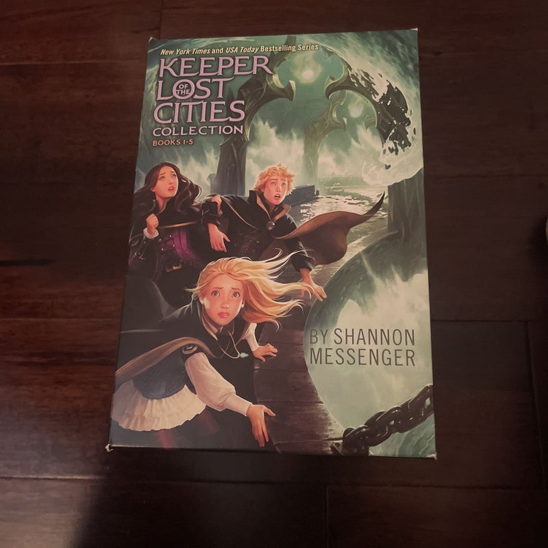 Keeper of the Lost Cities Collector's Set (Includes a sticker