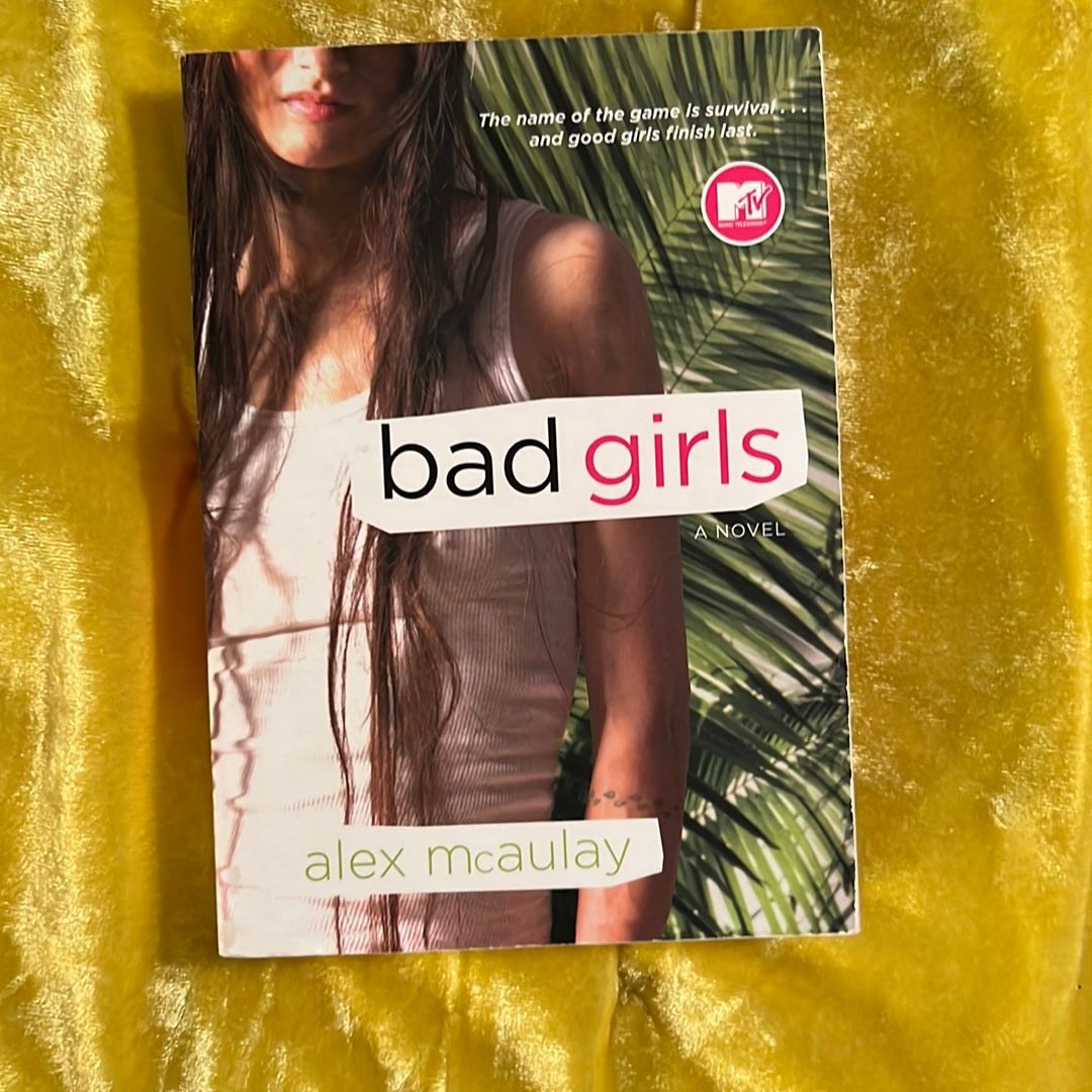 Bad Girls by Alex McAulay, Paperback | Pangobooks