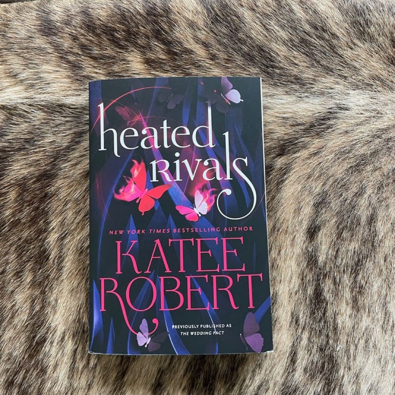 Heated Rivals (previously Published As the Wedding Pact)