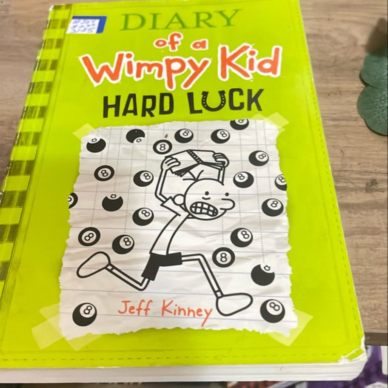 Diary of a Wimpy Kid Bundle (Books 2,4,7,8,&9)