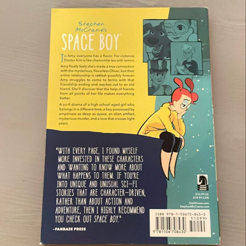 Stephen Mccranie's Space Boy Volume 4