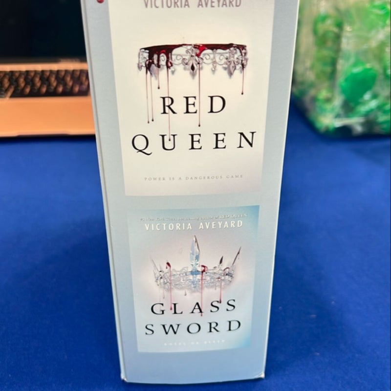 Red Queen 2-Book Hardcover Box Set