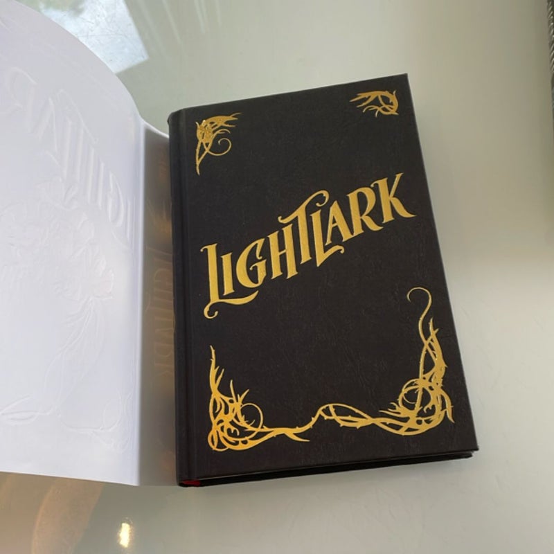Lightlark (Book 1)