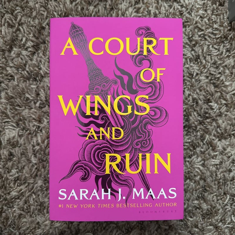 A Court of Thorns and Roses Paperback Box Set (5 Books)