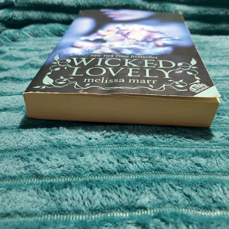 Wicked Lovely