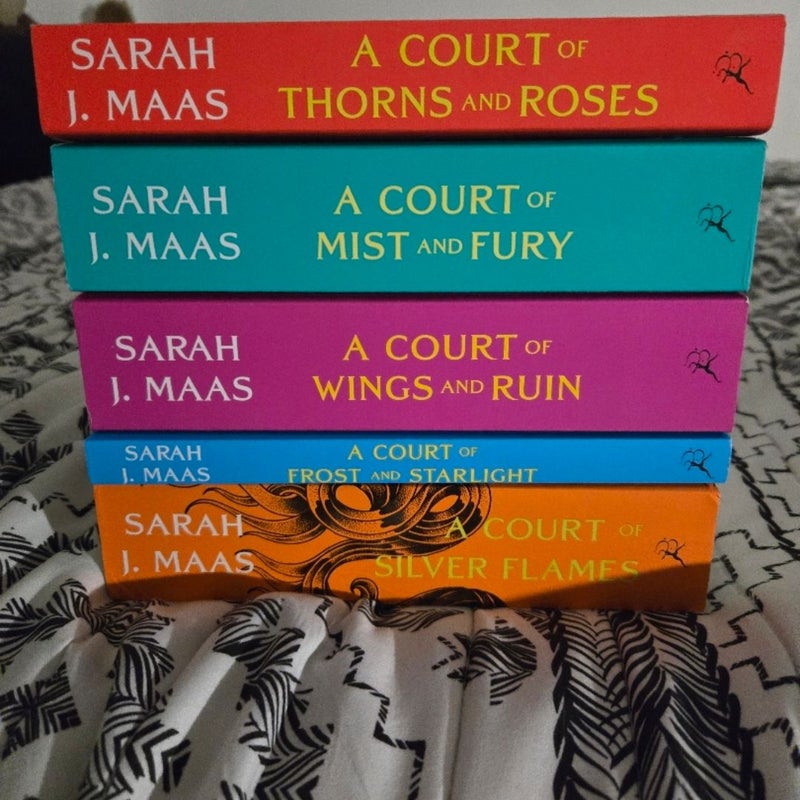 A Court of Thorns and Roses Series