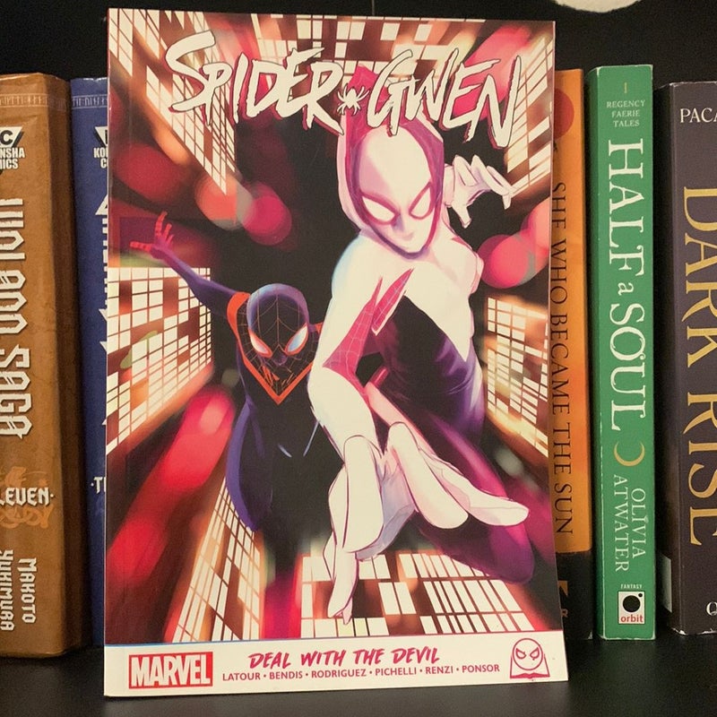 Spider-Gwen: Deal with the Devil