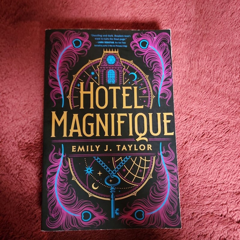 Hotel Magnifique